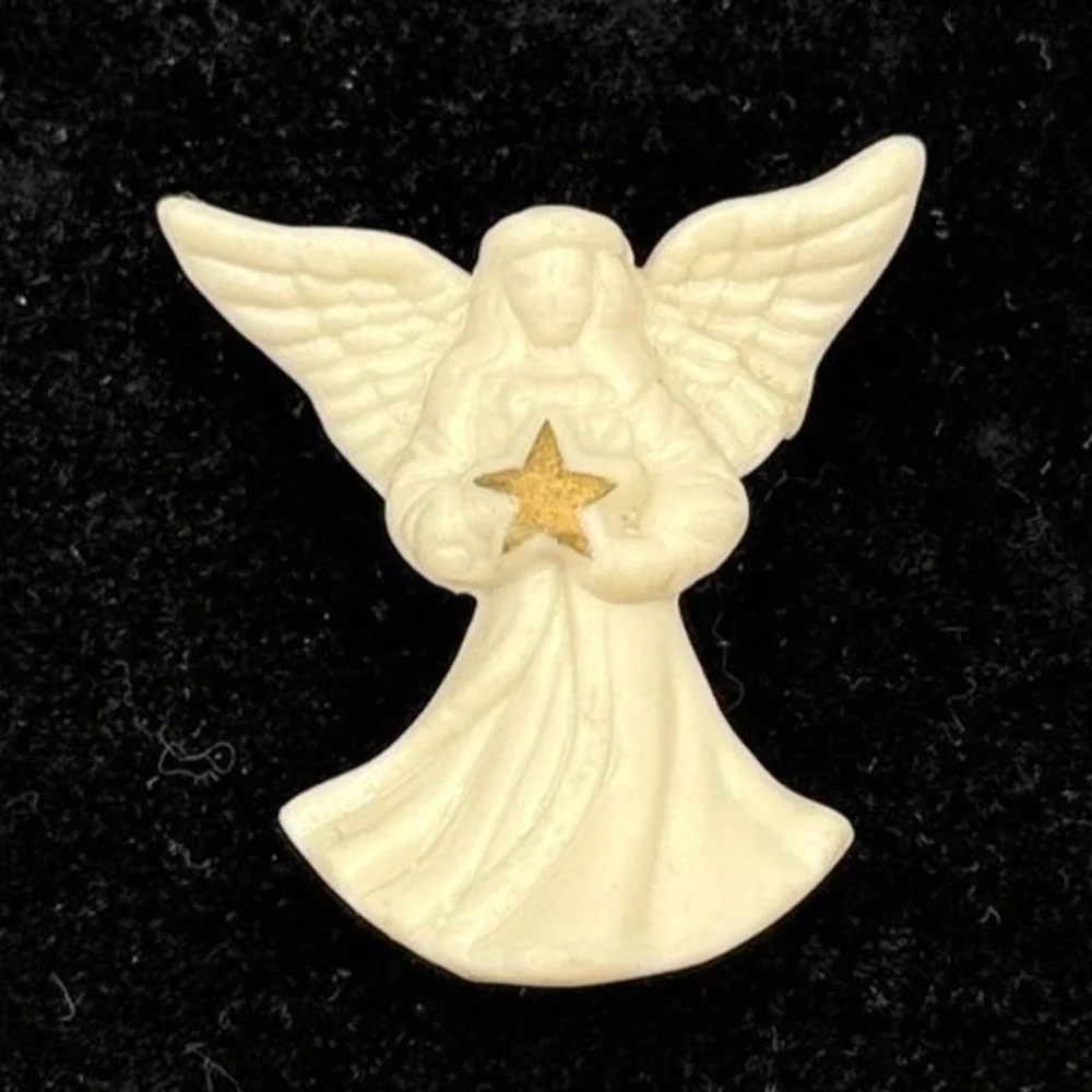 Vintage White Angel Holding Gold Star Brooch Pin Christmas Religious Novelty Y2K